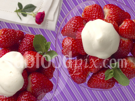 Strawberries photo