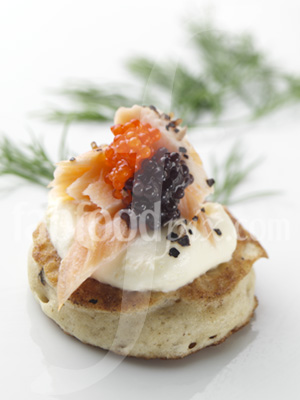 caviar blini photo