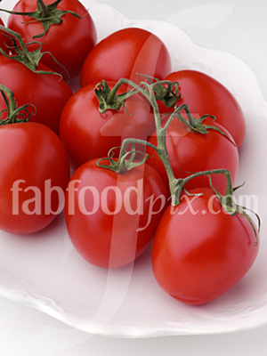 Plum tomatoes photo