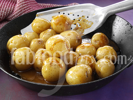 Caramel potatoes photo