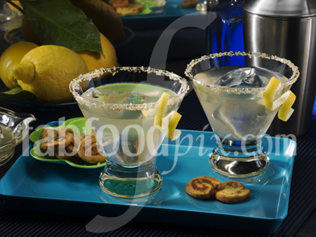 Lemon drop martini photo