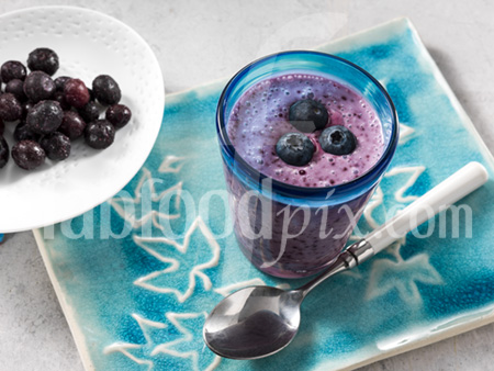 Blueberry Greek yogurt photo