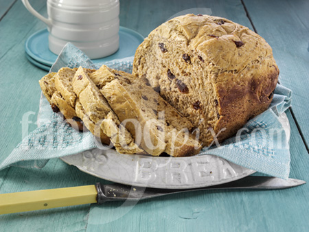 Raisin bread photo
