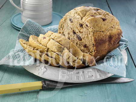 Raisin bread photo